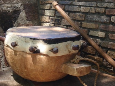 Afrikanische TrommelnAfrikanische Trommeln  