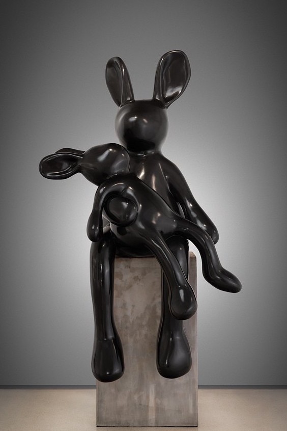 'Madre Pieta', bronze, Sanell Aggenbach